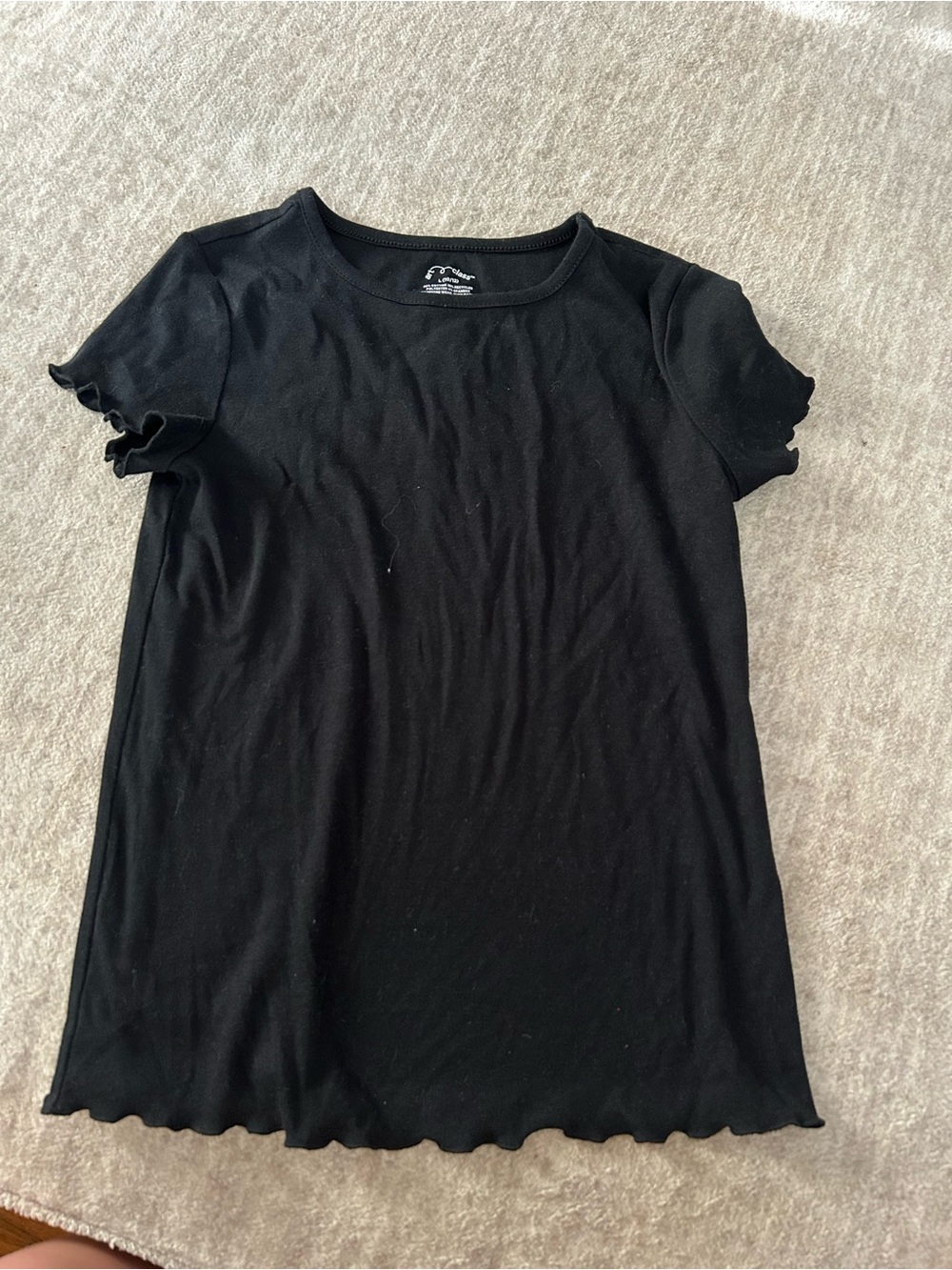 art class Black Short Sleeve Ruffle Hem Tee